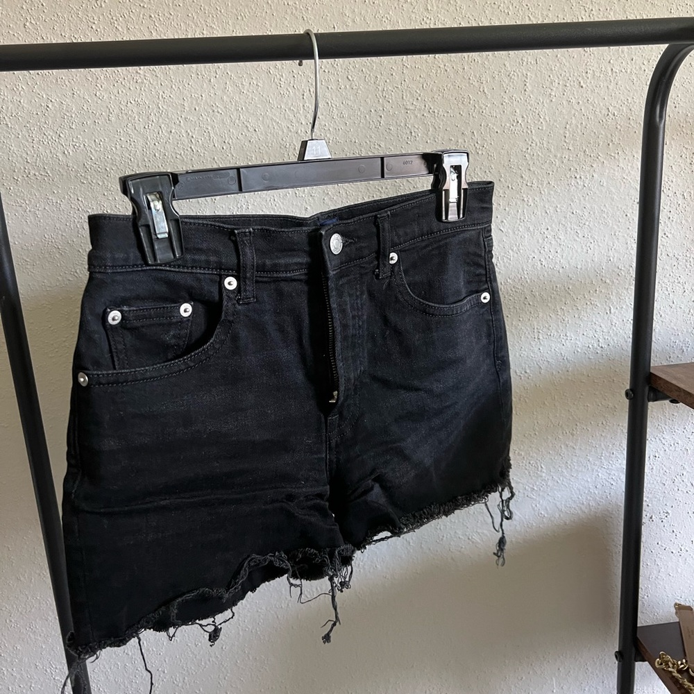 GAP Black Jean Shorts. Size 26.